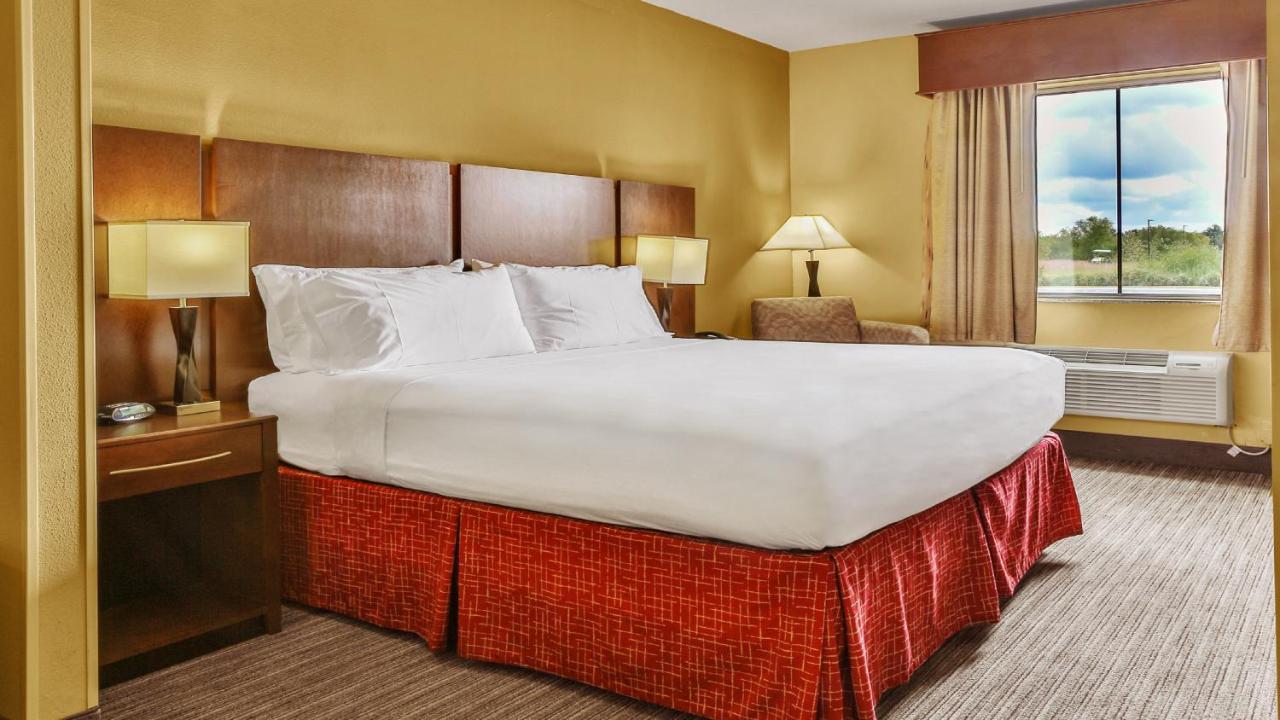 Holiday Inn Express & Suites Houston South - Near Pearland By Ihg Экстерьер фото