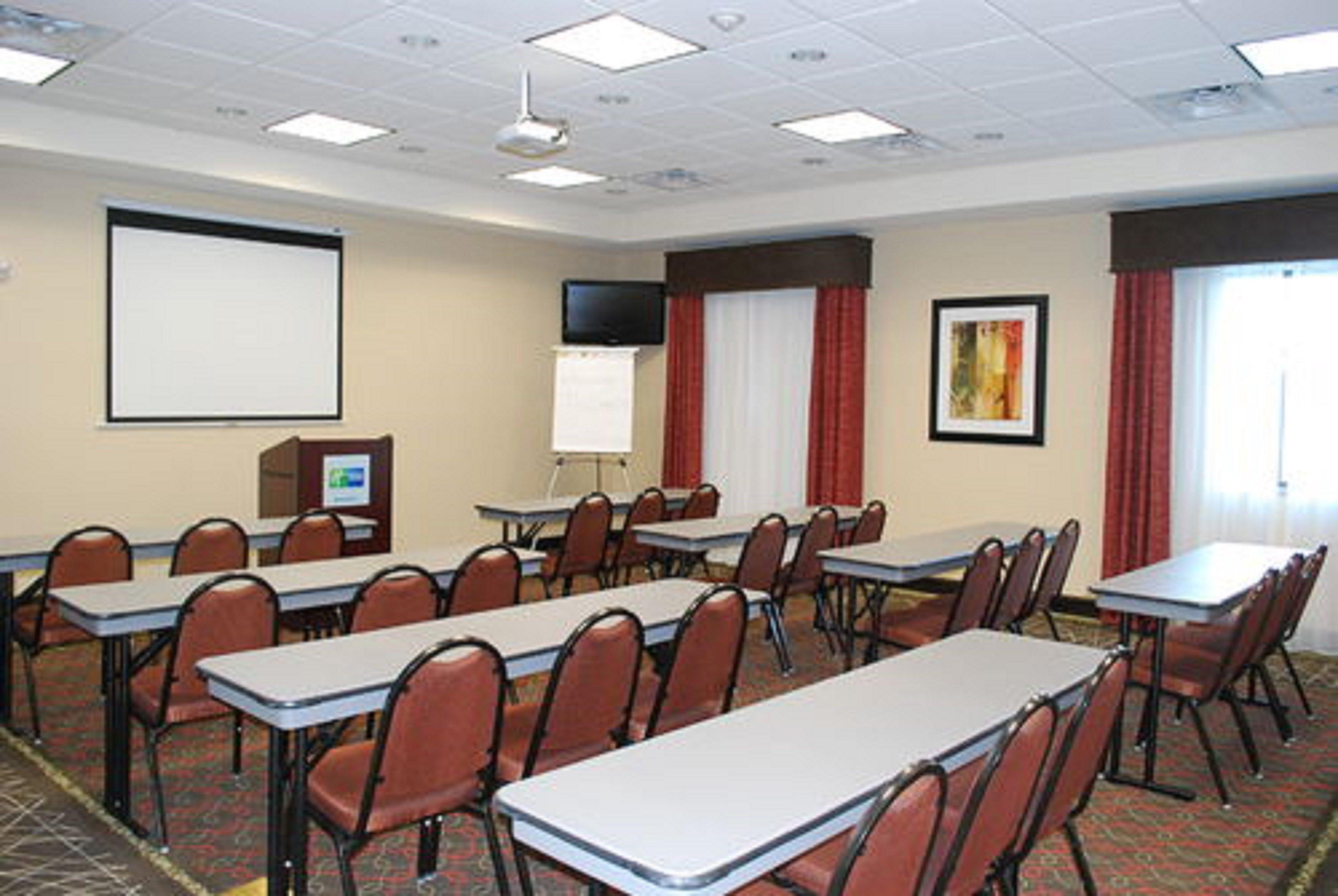 Holiday Inn Express & Suites Houston South - Near Pearland By Ihg Экстерьер фото